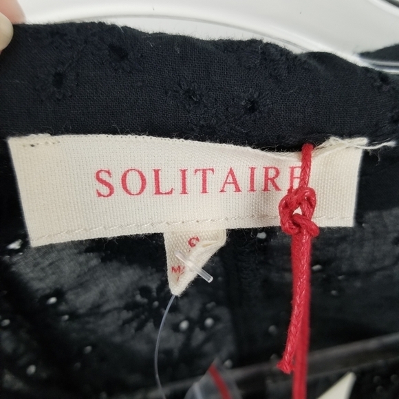 Solitaire Black Puff Sleeve Eyelet Top NWT - Picture 9 of 10